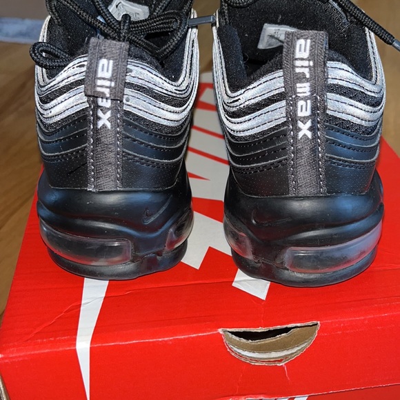 NIKE AIR MAX 97 - Picture 3 of 3